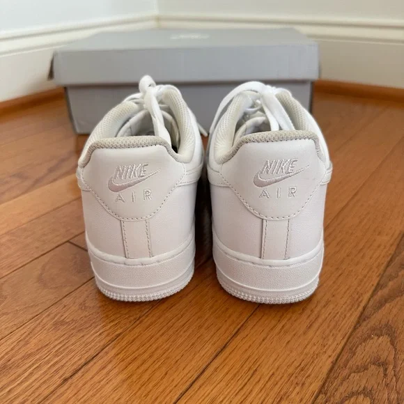 Nike Air Force 1 ‘07 Sneaker in white - Picture 4 of 9